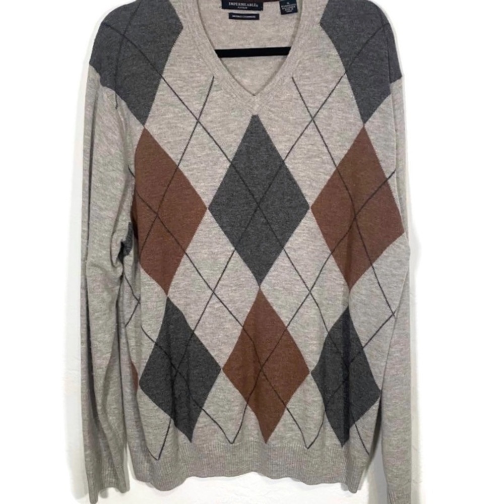 Impermeable Platinum Merino Cashmere Argyle V-Neck Sweater Pullover